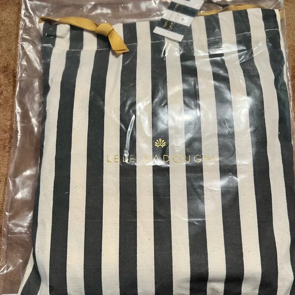 LELE SADOUGHI NWT AUTHENTIC LEMON EYELET SQUARE 100% COTTON SCARF